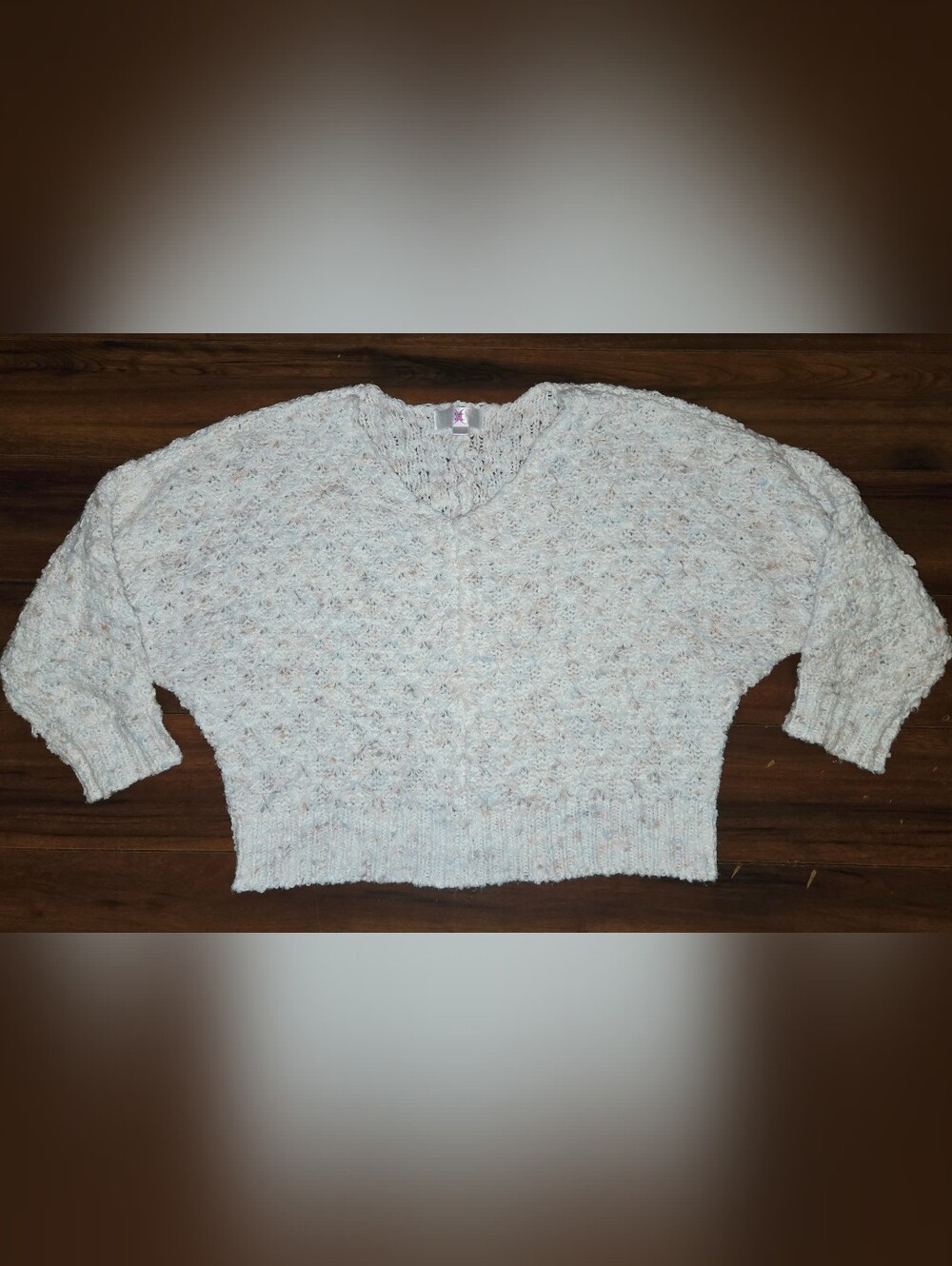 Girl's Chloe & Cyrus Cropped Cream V-Neck Textured Knit Sweater 3/4 Sleeve